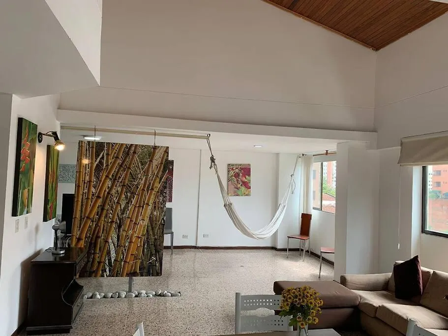 Penthouse Perfection: El Penon Lägenhet Cali